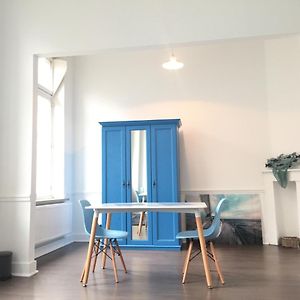 Studio met een King Size Bed